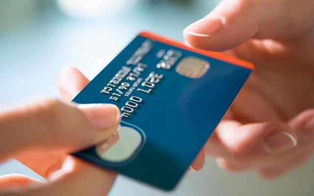 信用卡溢缴款是什么意思！信用卡溢缴款是什么意思_。